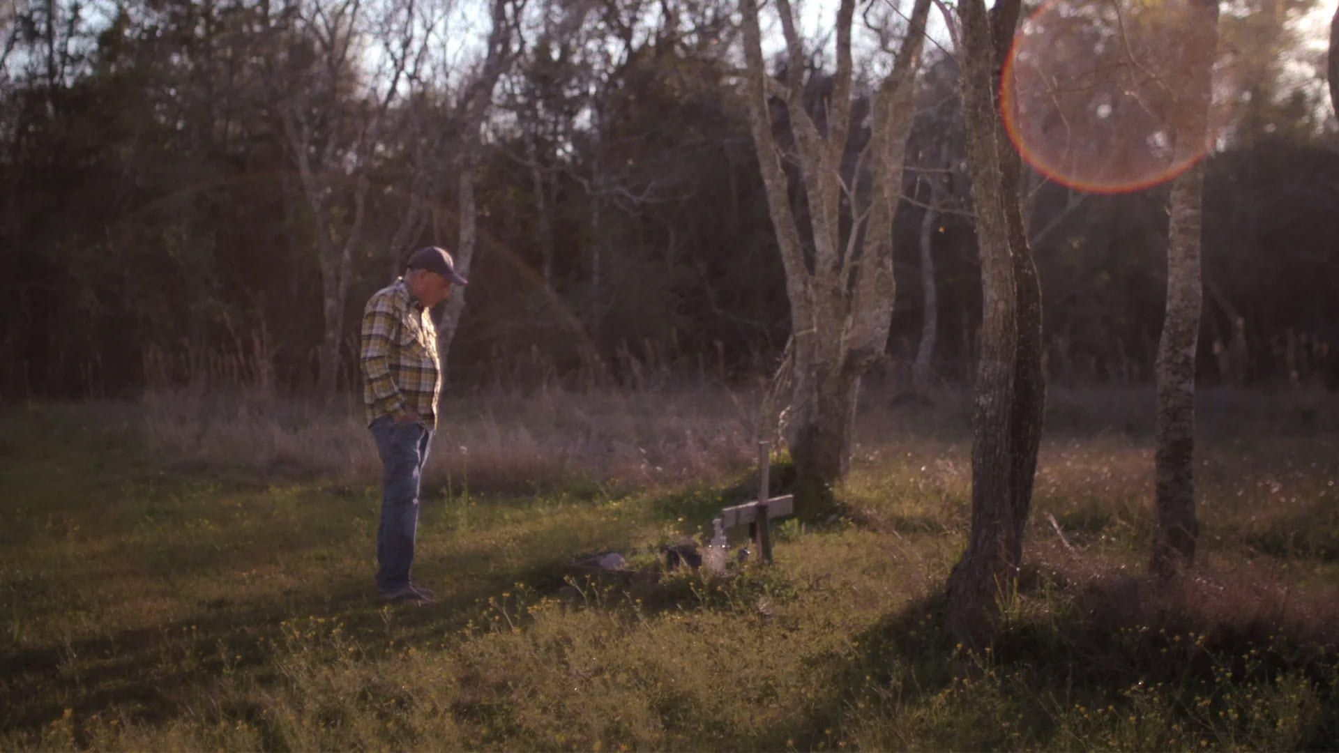 Crime Scene: The Texas Killing Fields background