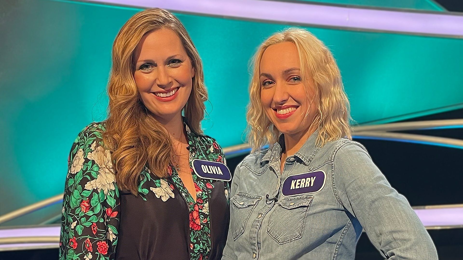 Pointless Celebrities background