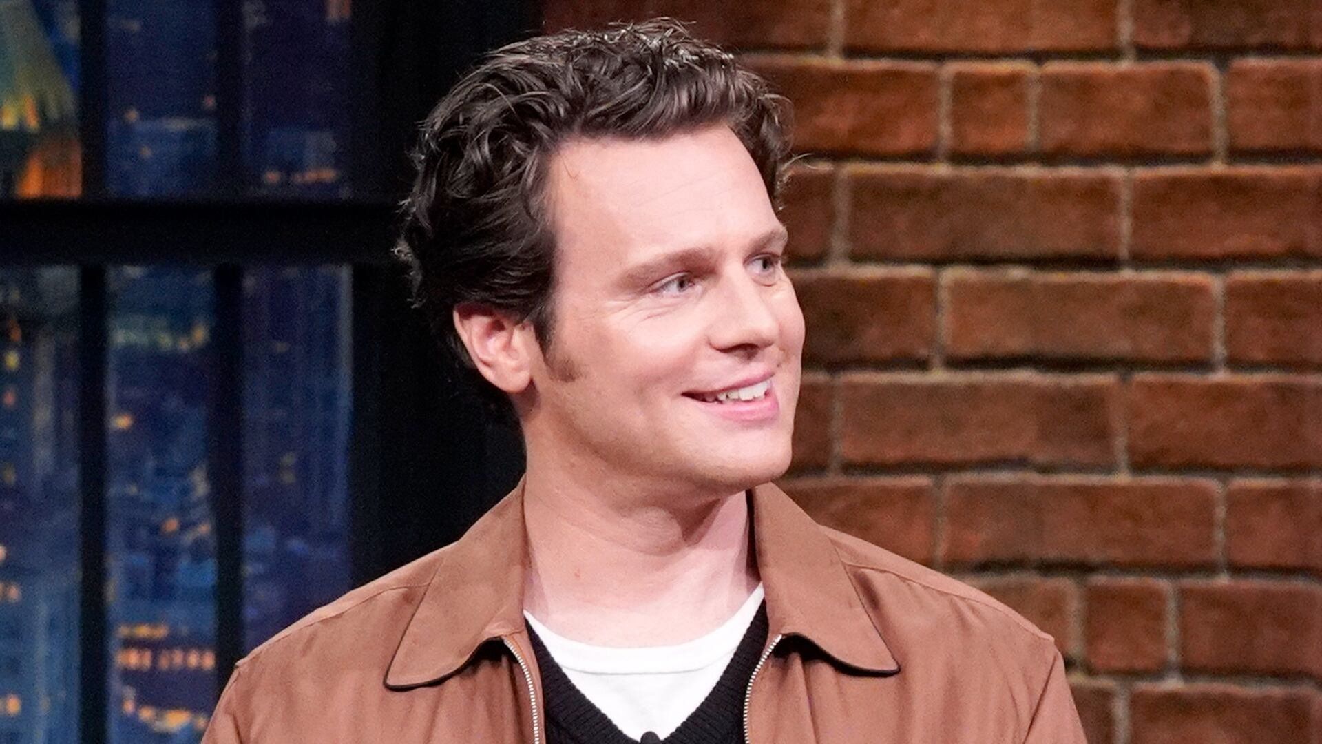 Late Night with Seth Meyers background