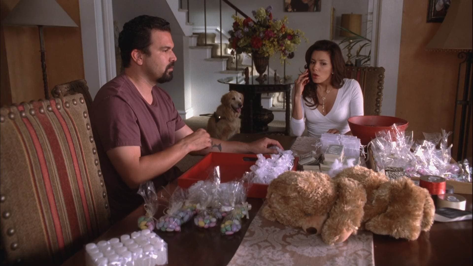 Desperate Housewives background