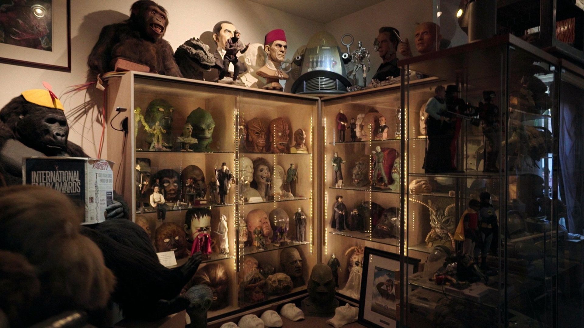Mark Hamill's Pop Culture Quest background