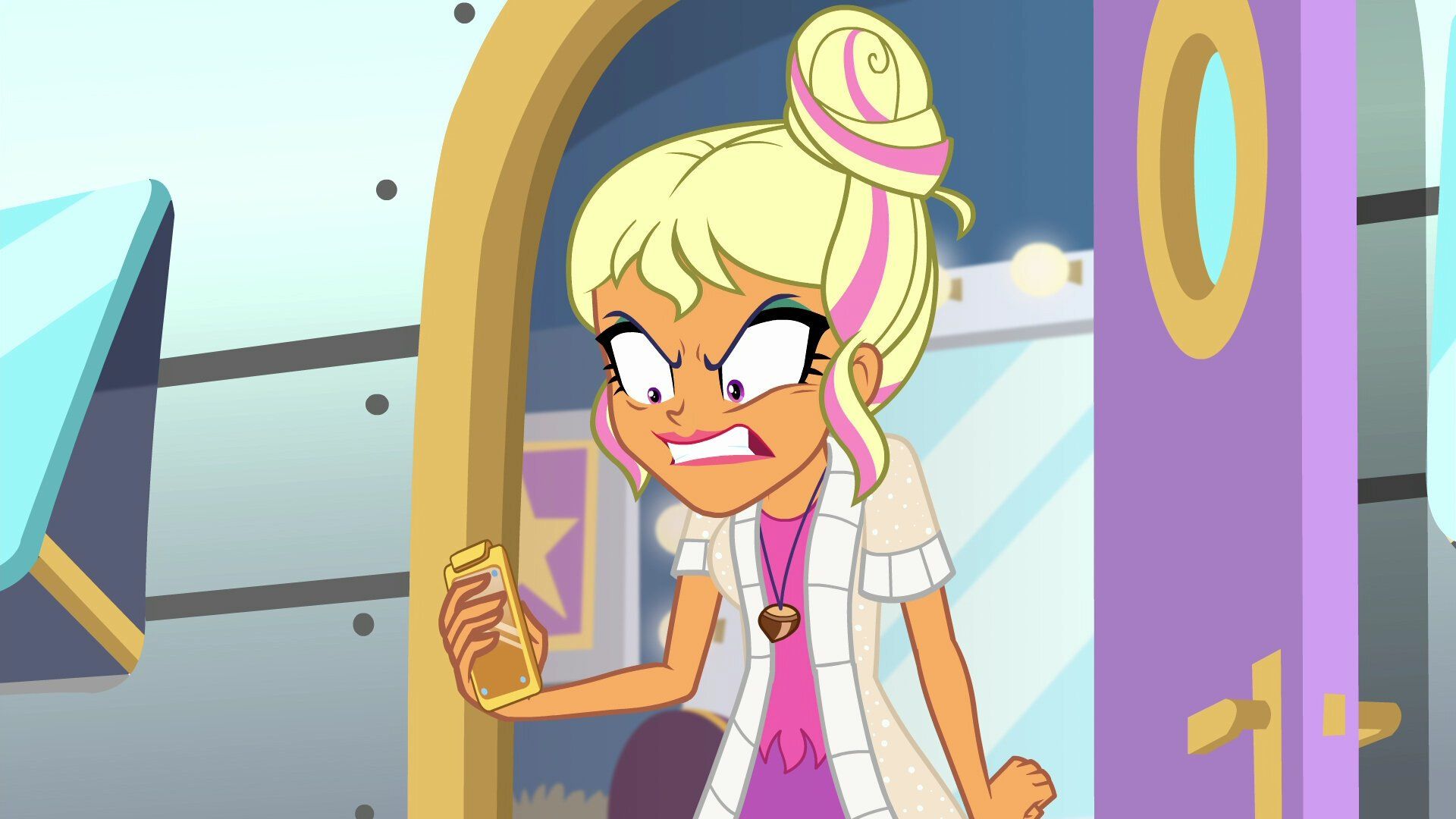 My Little Pony: Equestria Girls Specials background