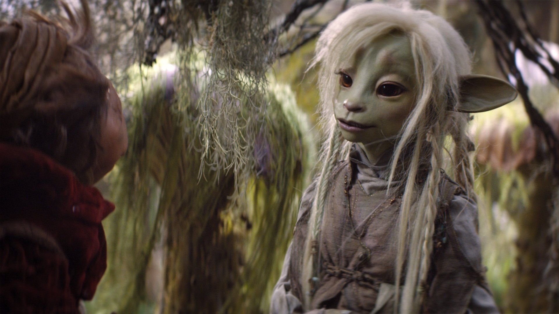 The Dark Crystal: Age of Resistance background