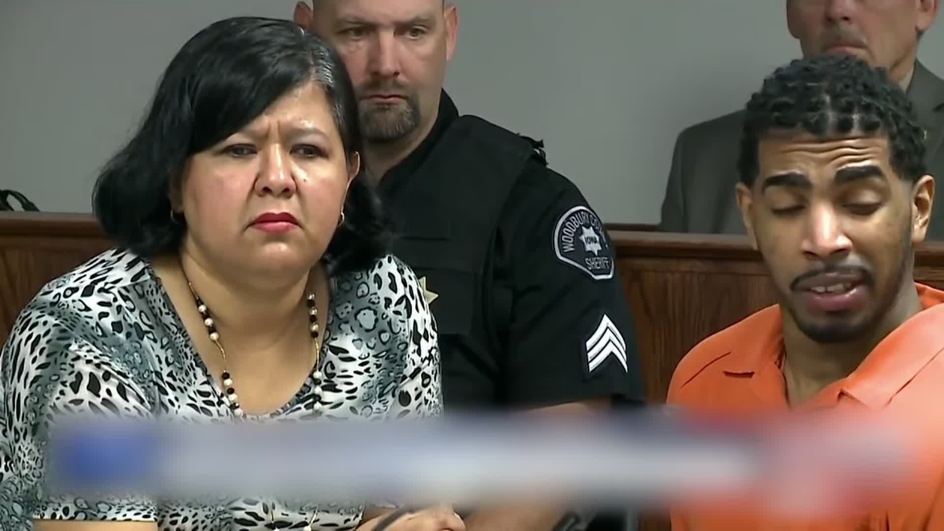 Court Cam background