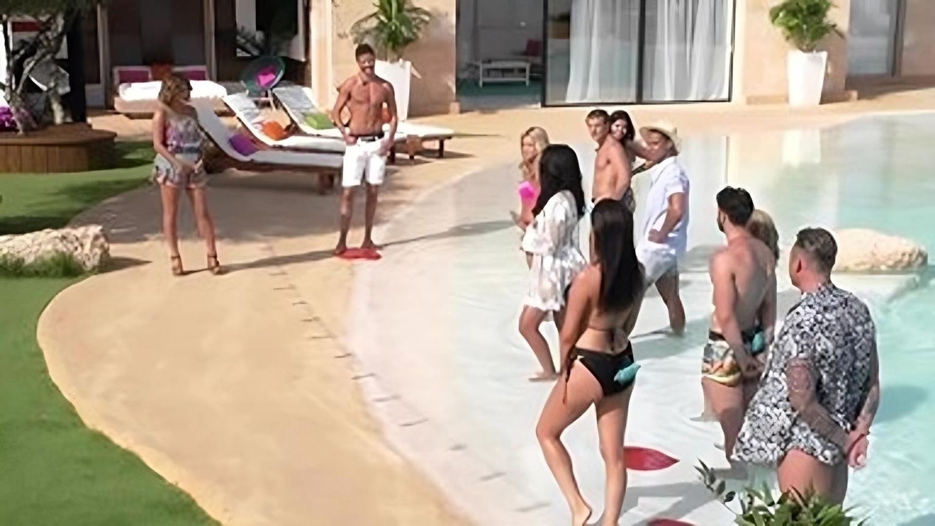 Love Island background