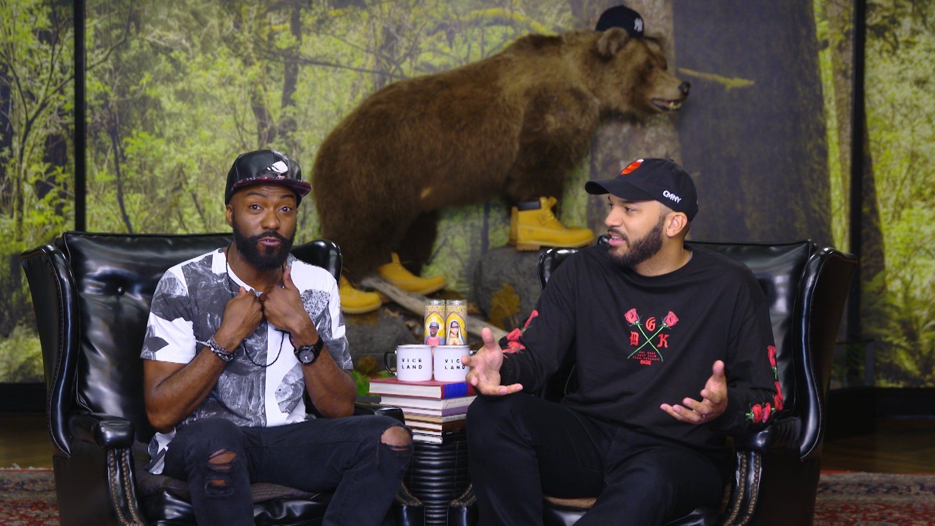 Desus & Mero background