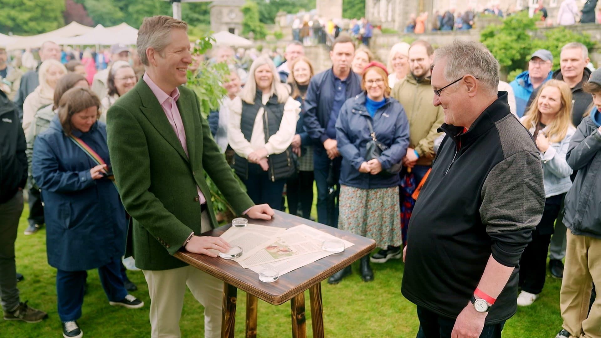 Antiques Roadshow background