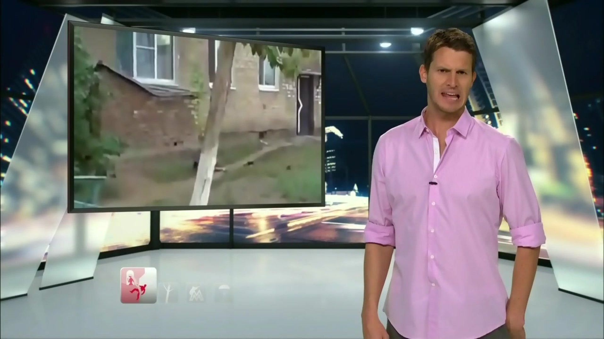 Tosh.0 background