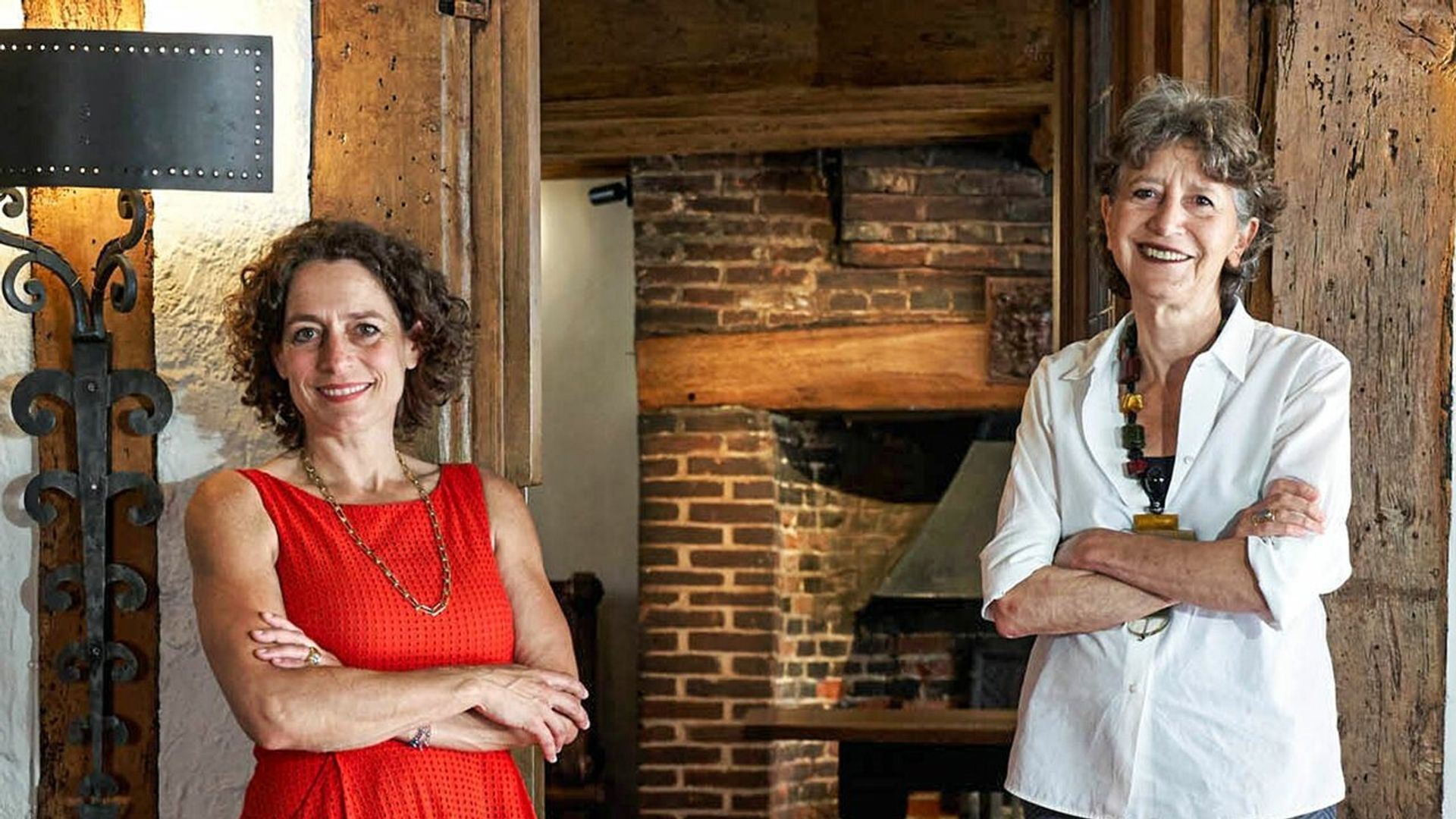 Alex Polizzi: My Hotel Nightmare background
