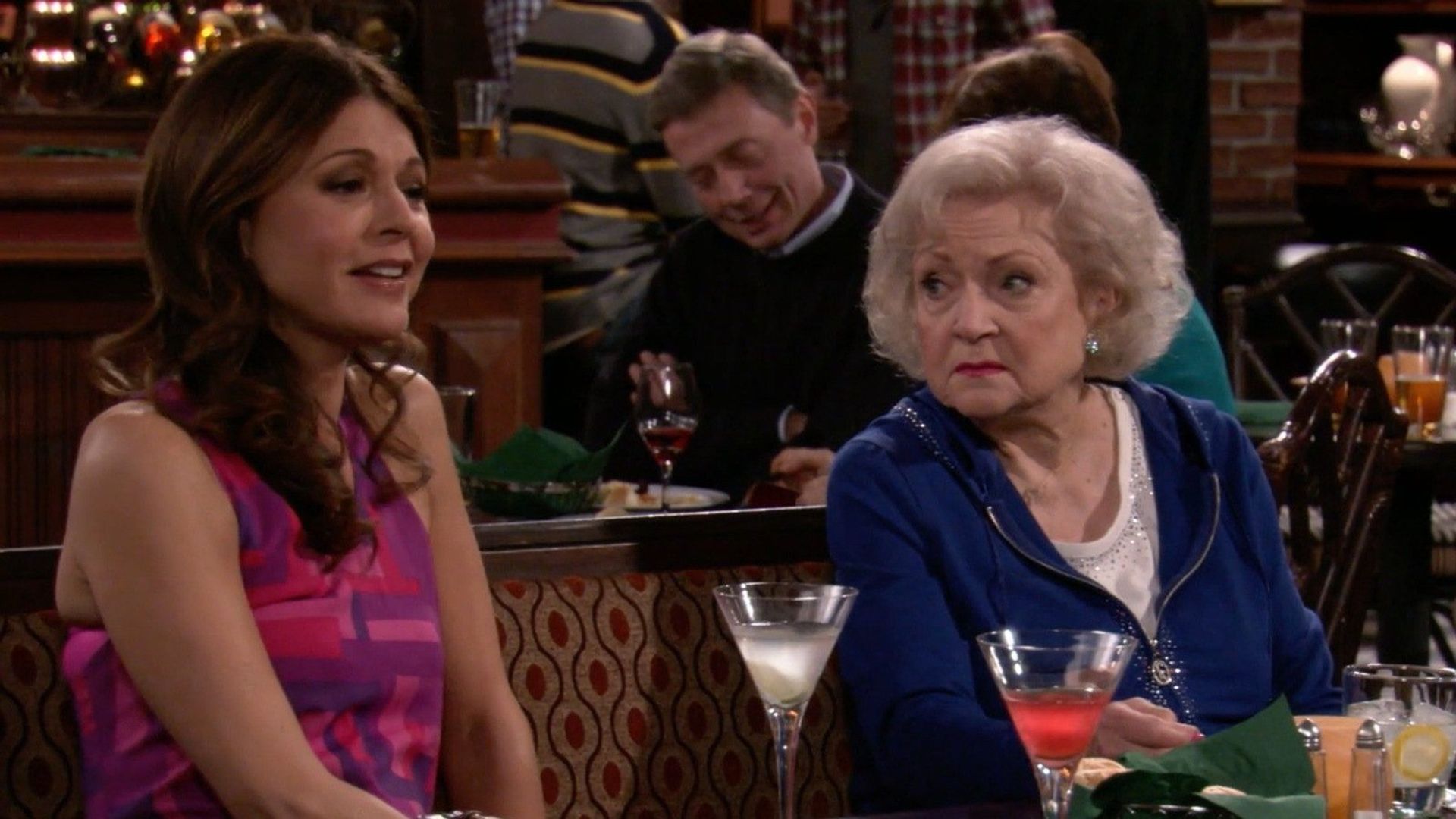 Hot in Cleveland background