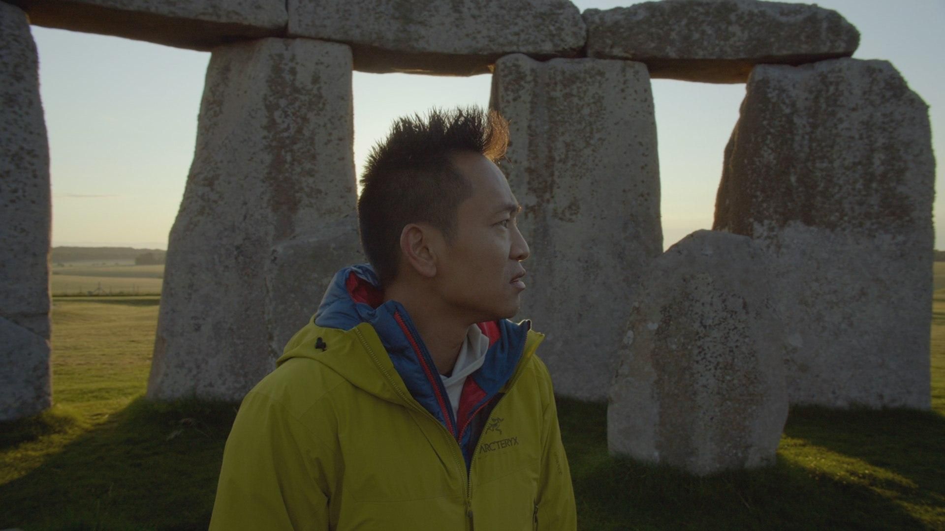 Lost Cities with Albert Lin background