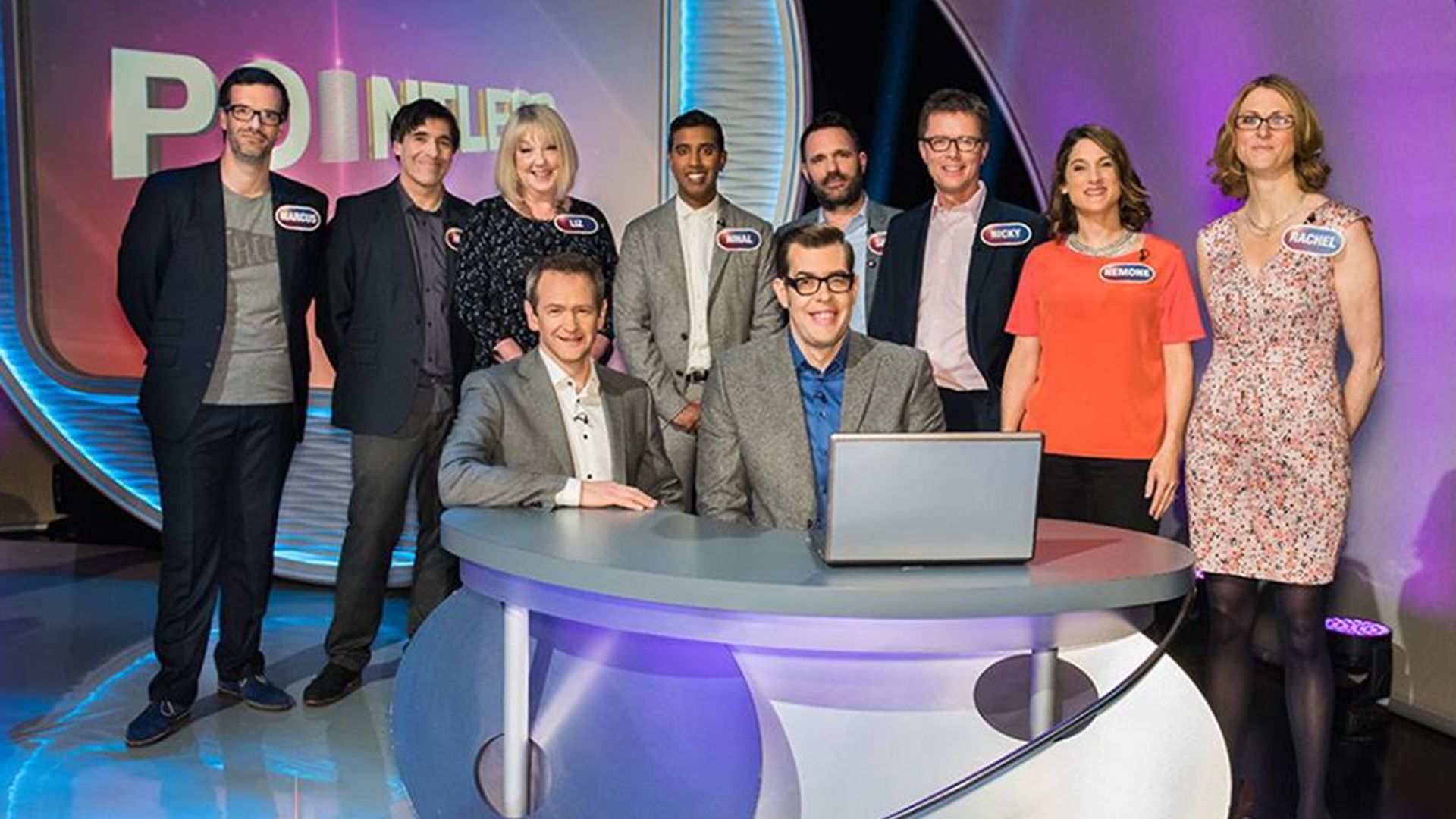 Pointless Celebrities background