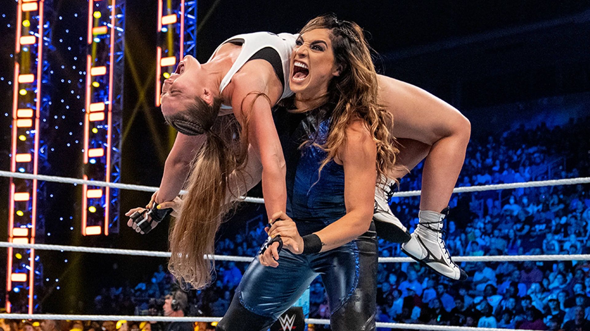 World Wrestling Federation Smackdown! background