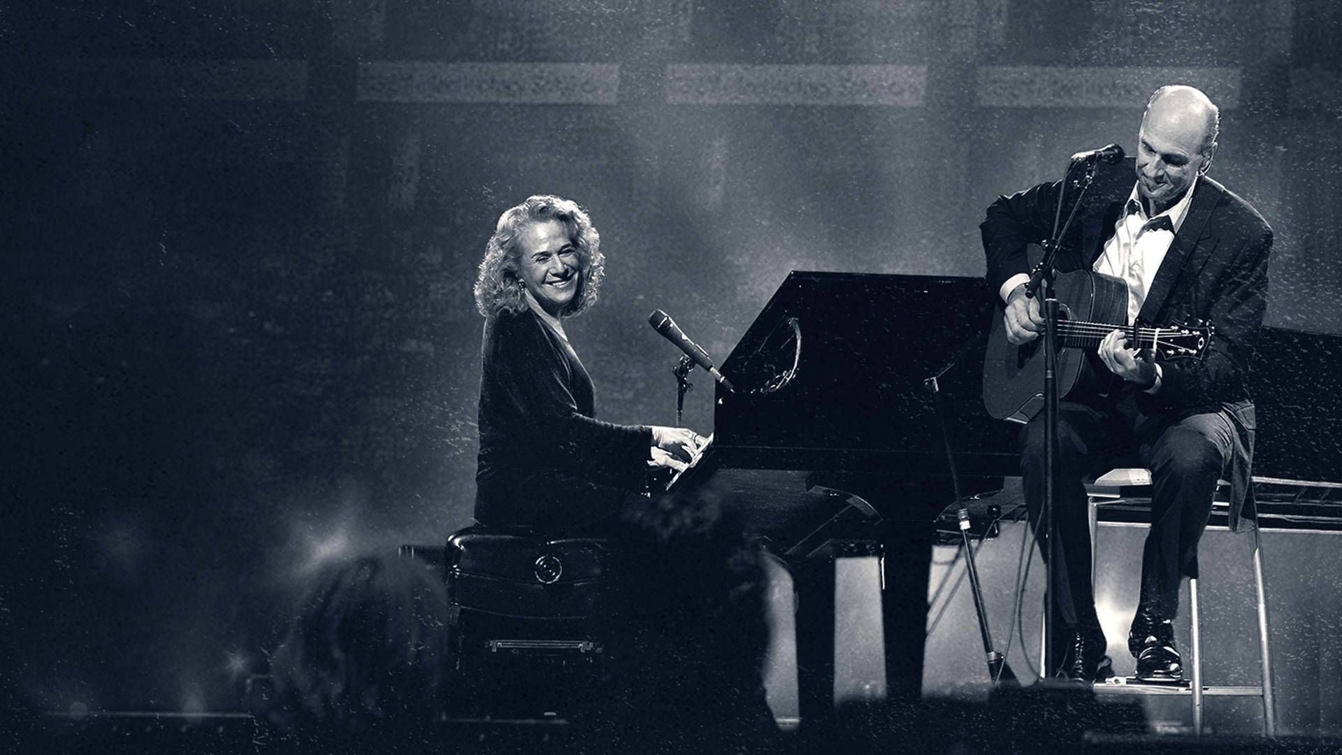 Carole King & James Taylor: Just Call Out My Name background