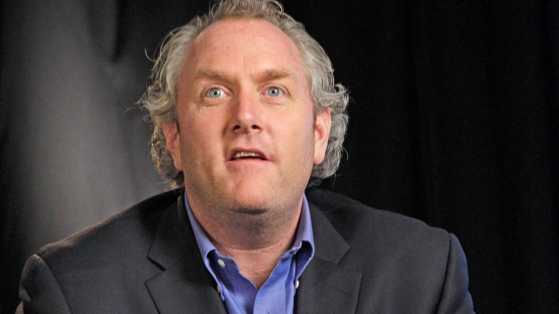 Hating Breitbart background