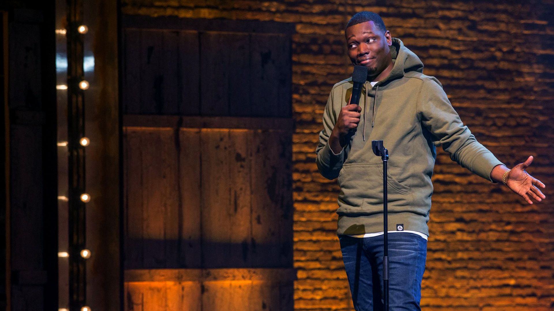 Michael Che Matters background