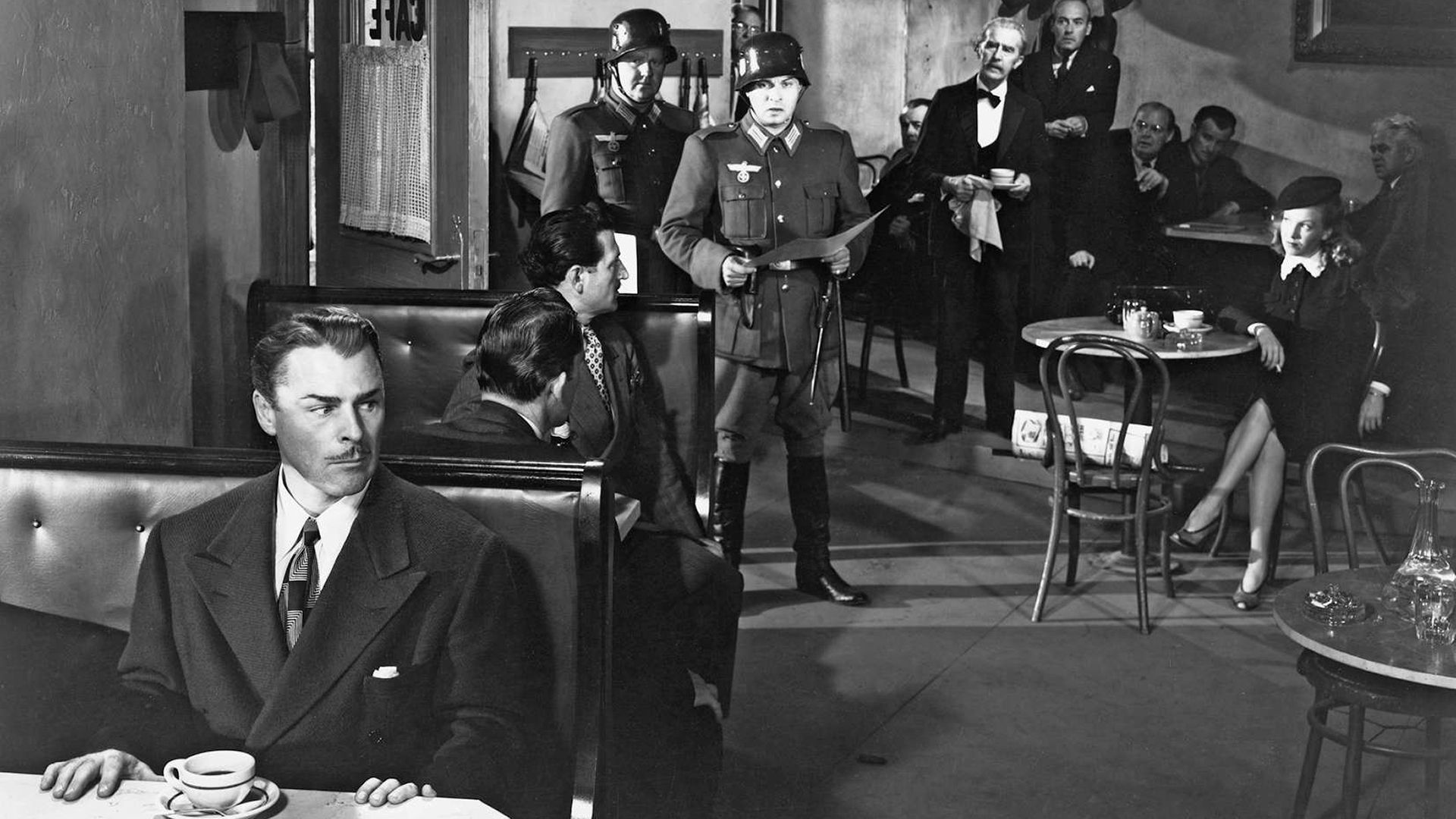 Hangmen Also Die! background