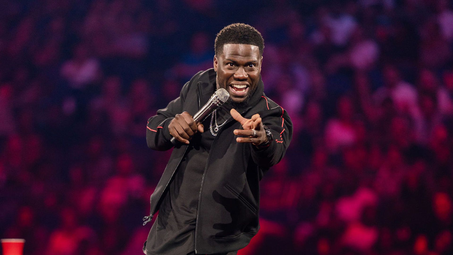 Kevin Hart: Irresponsible background