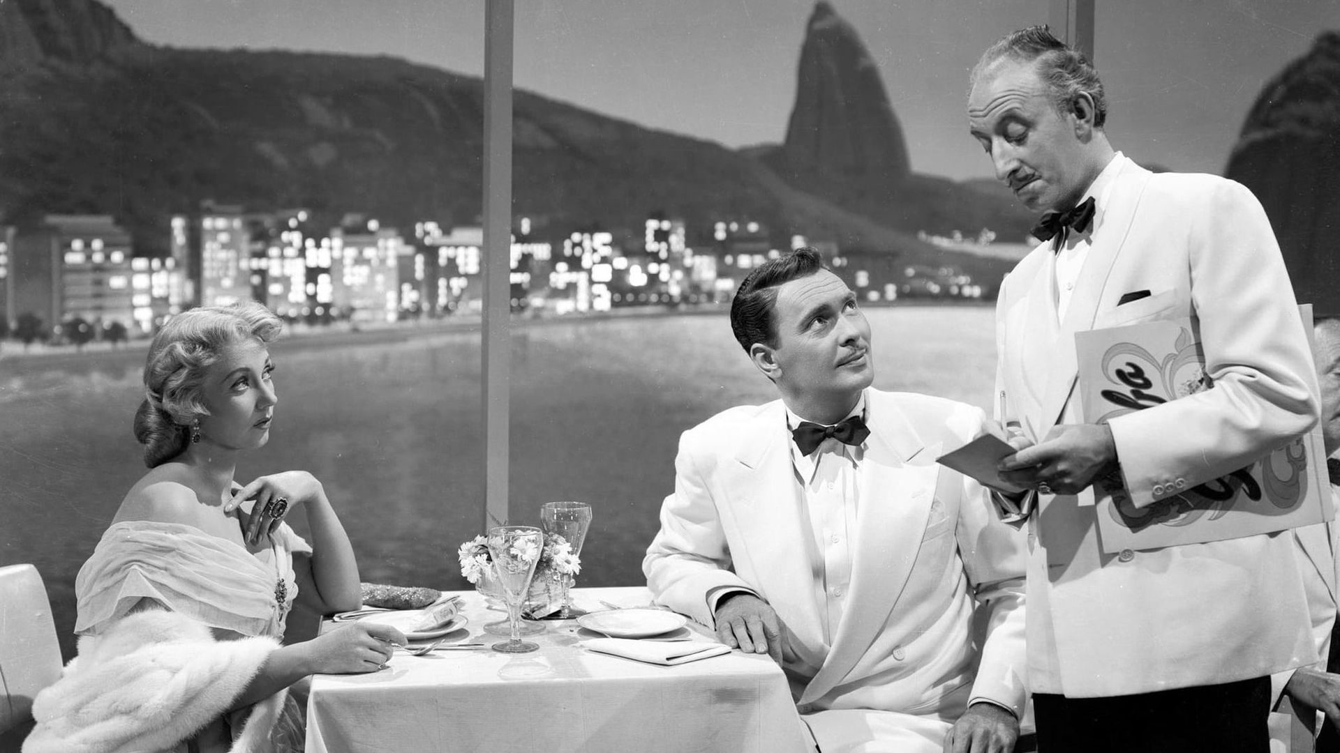 Nancy Goes to Rio background
