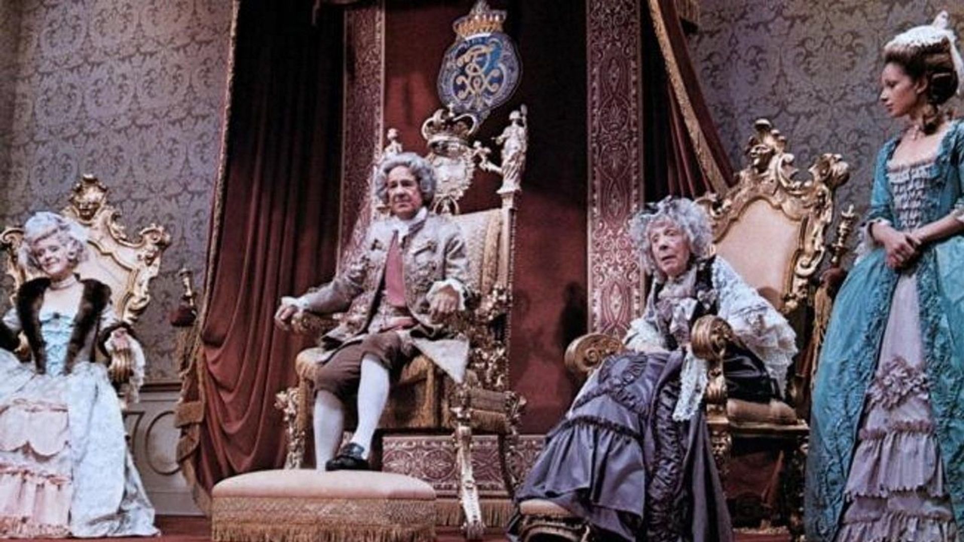 The Slipper and the Rose: The Story of Cinderella background