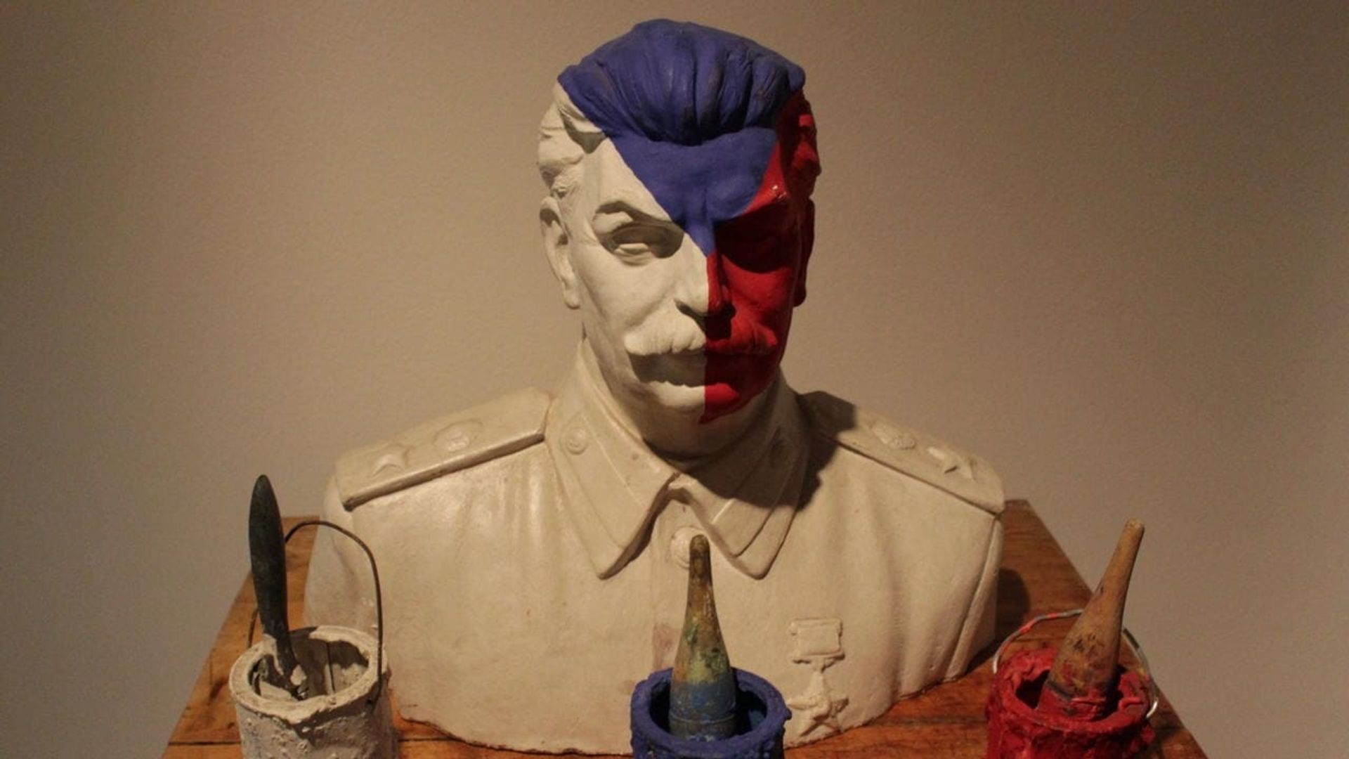 Konec stalinismu v Cechách background