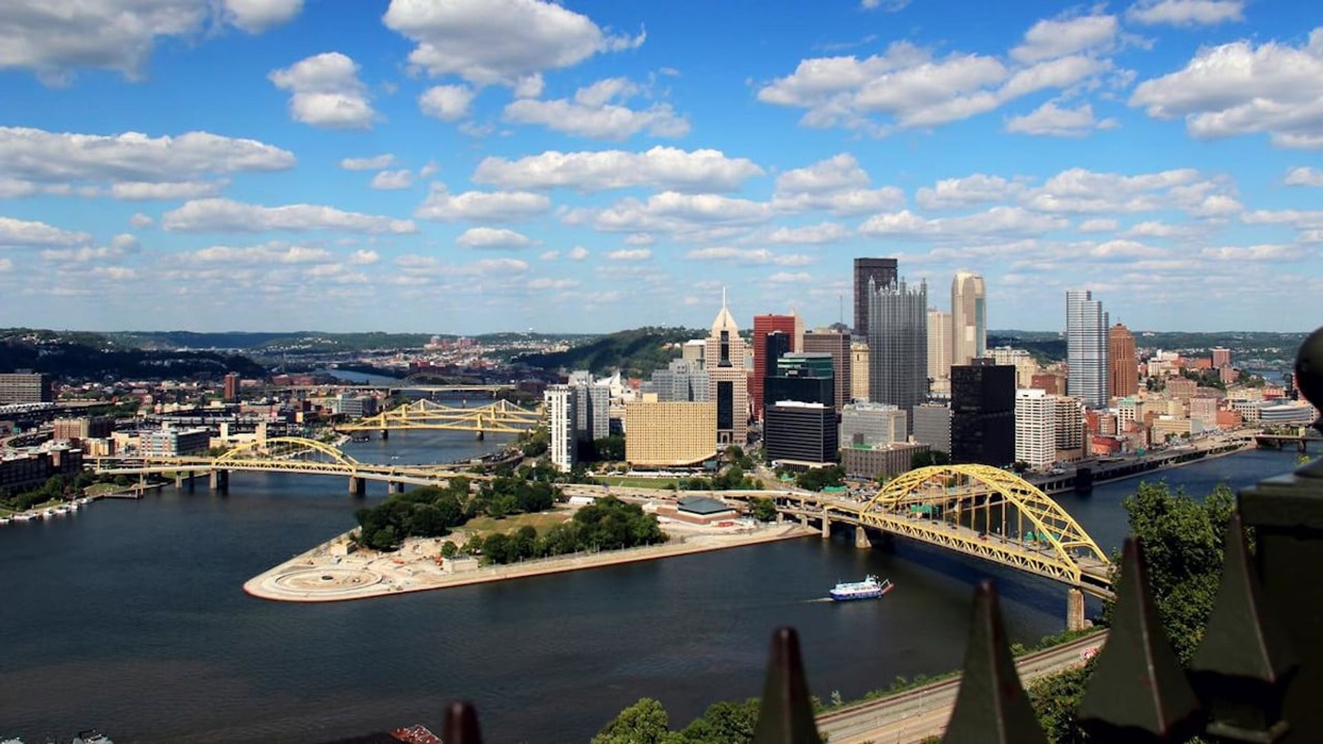 Downtown Pittsburgh background