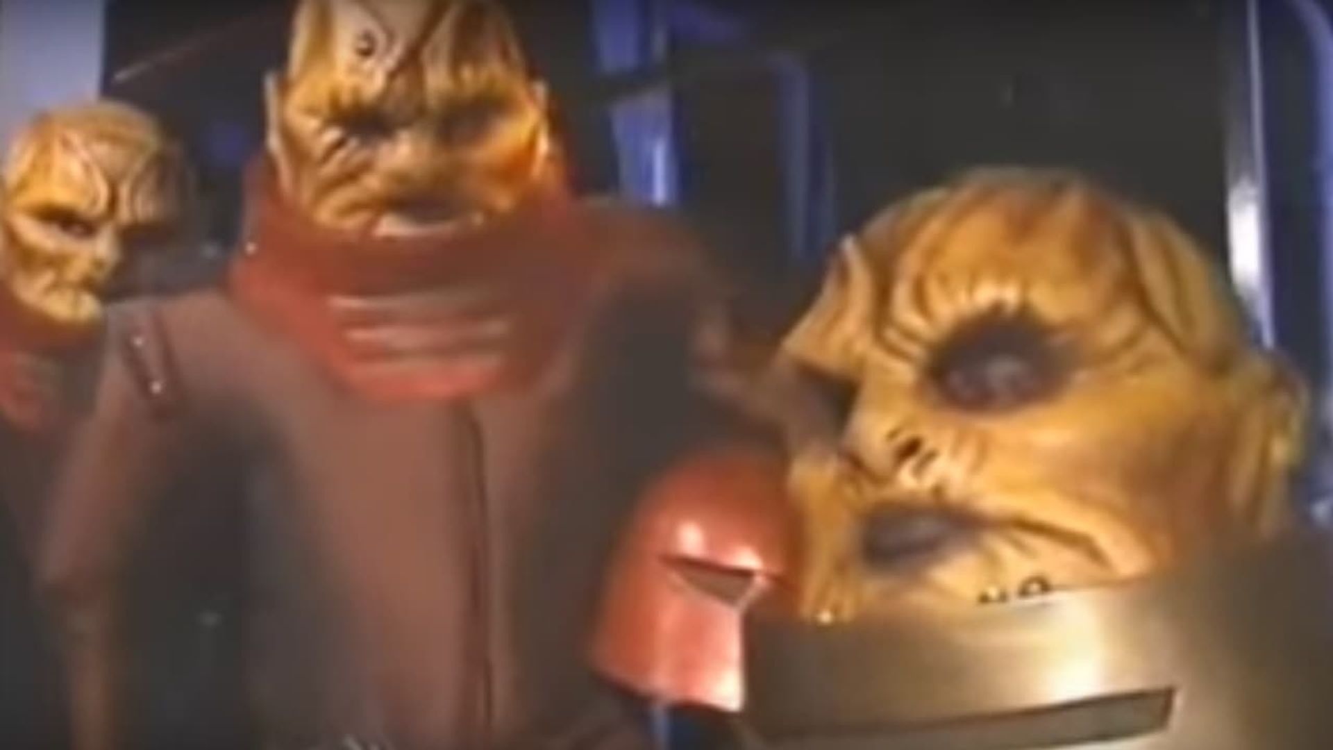 Shakedown: Return of the Sontarans background
