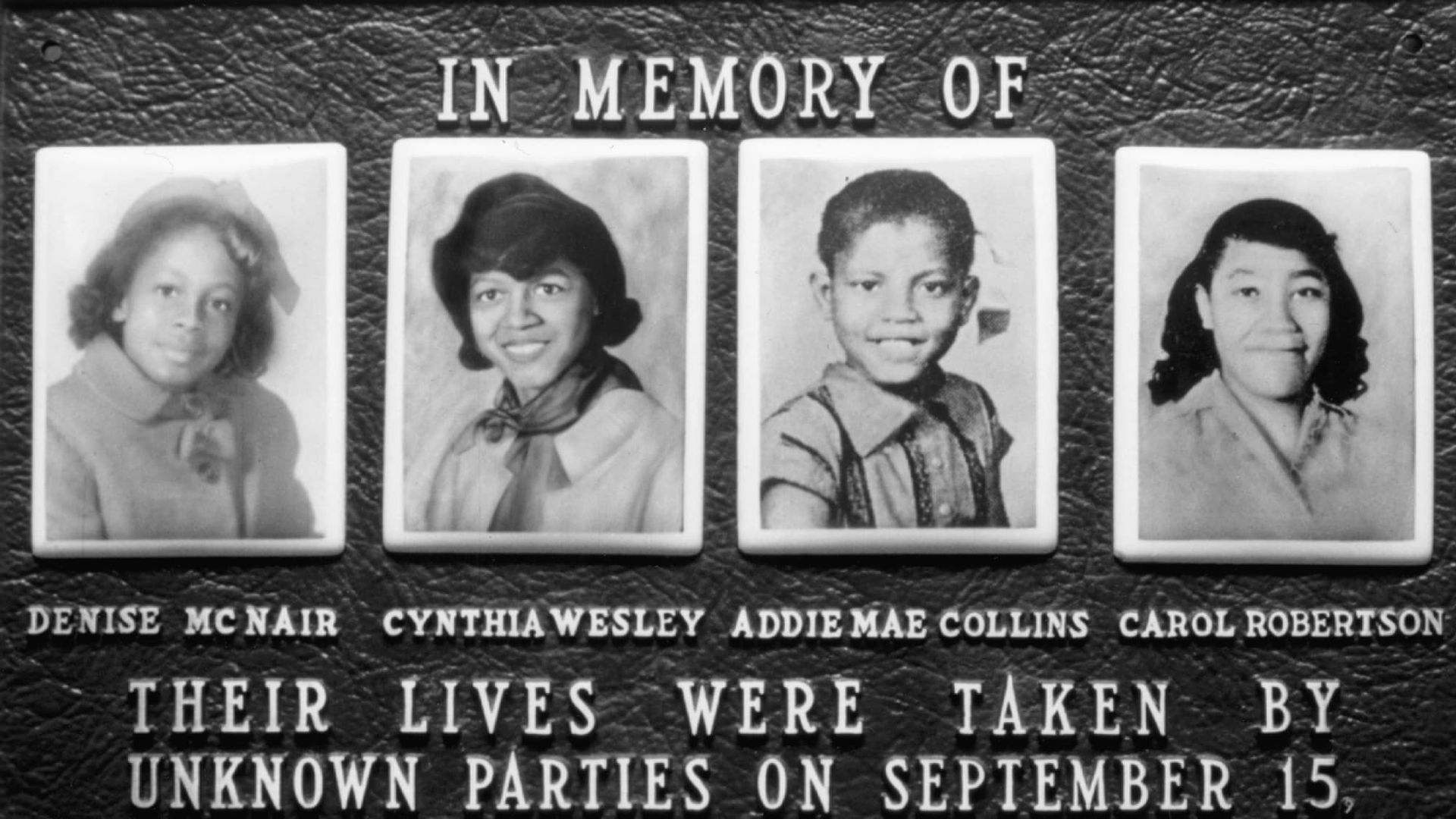 4 Little Girls background