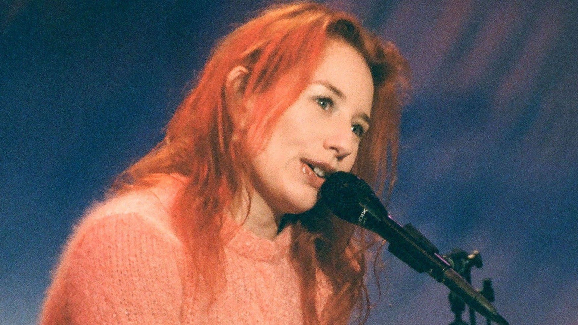 Tori Amos Live from NY background