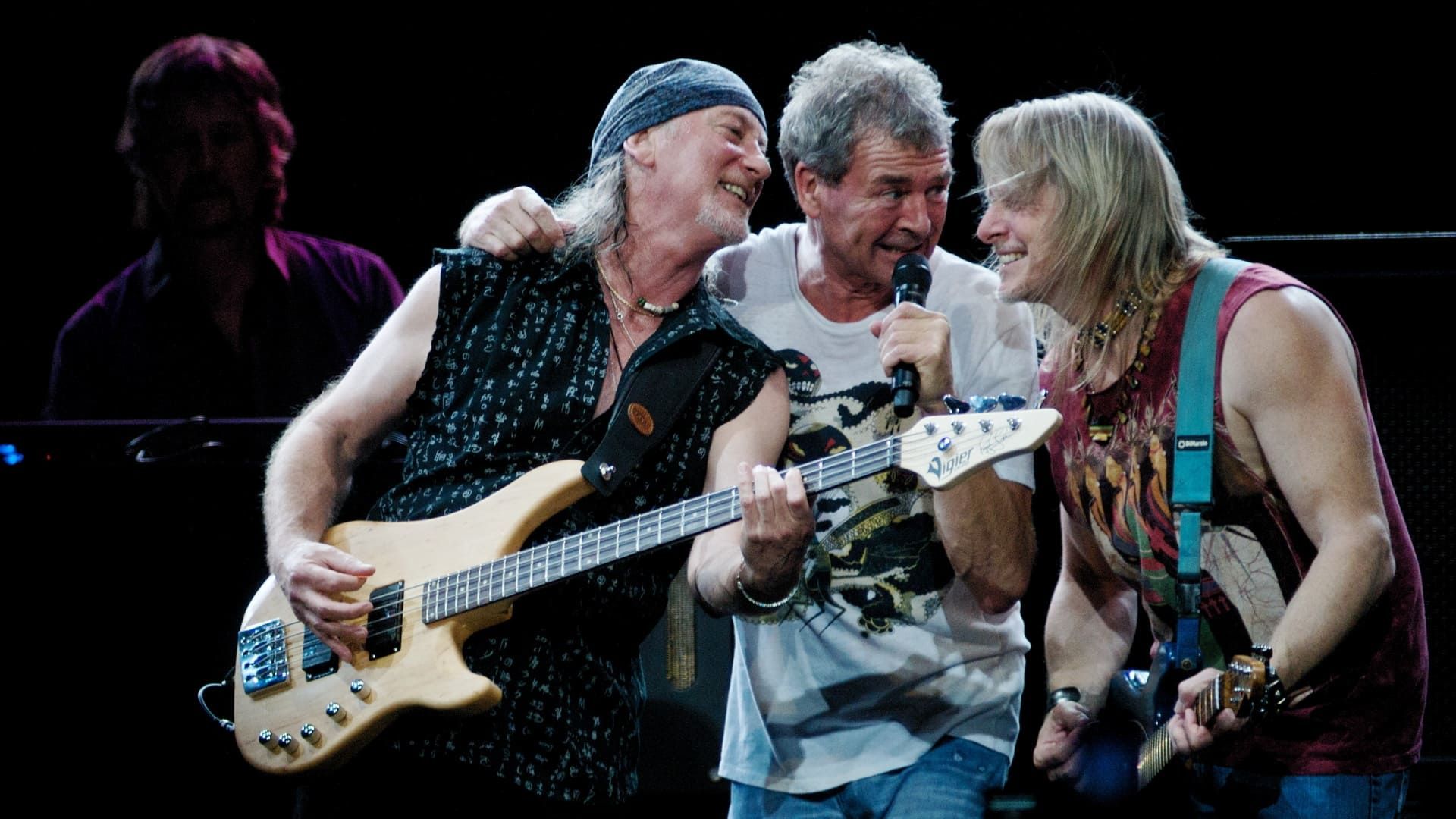 Deep Purple: Live in Montreux background