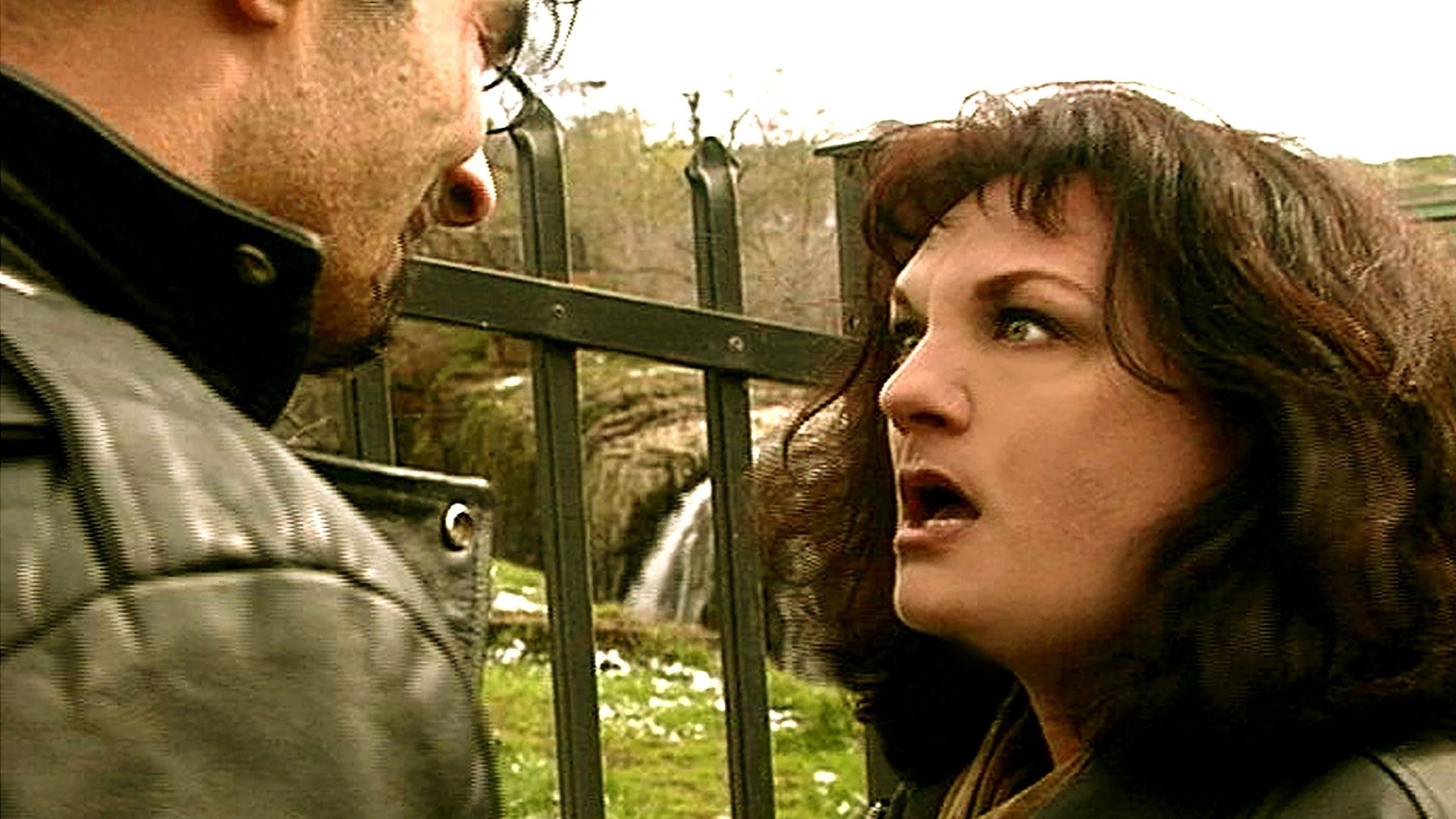 I'll Bury You Tomorrow background