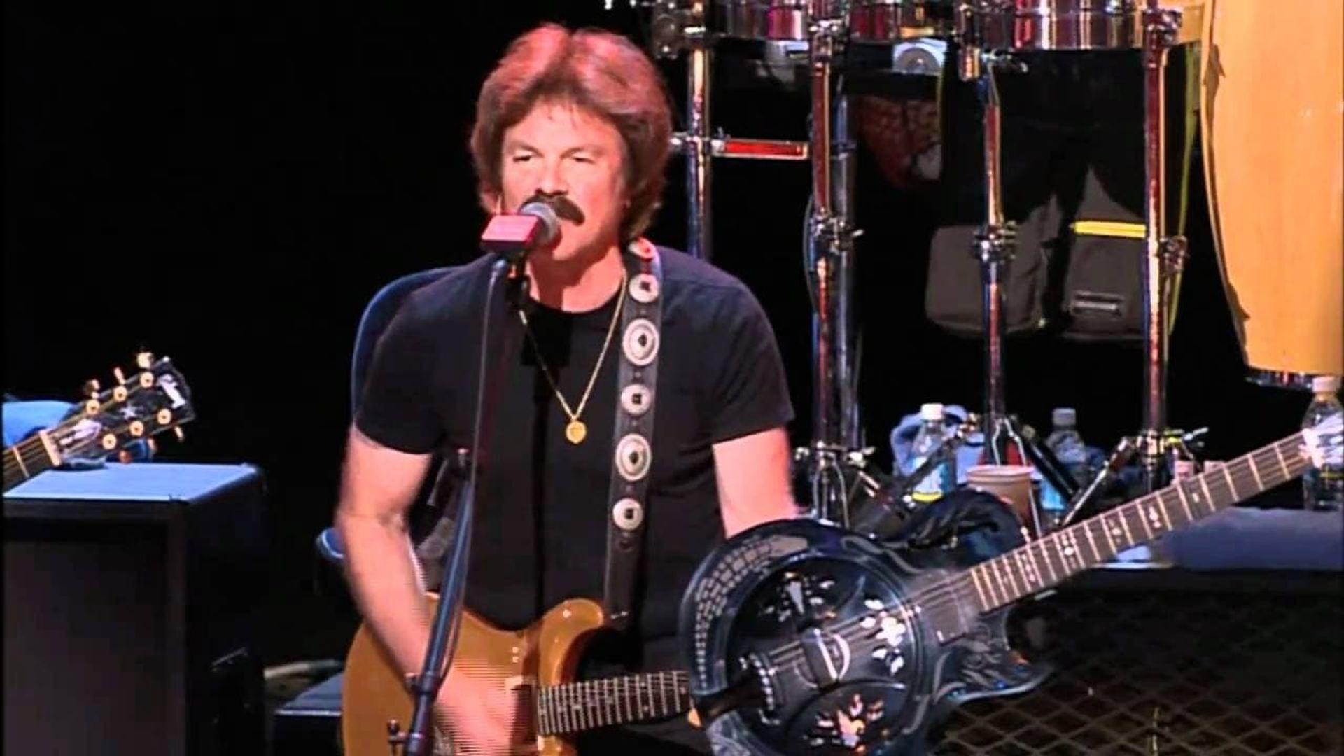 The Doobie Brothers: Rockin' Down the Highway - The Wildlife Concert background