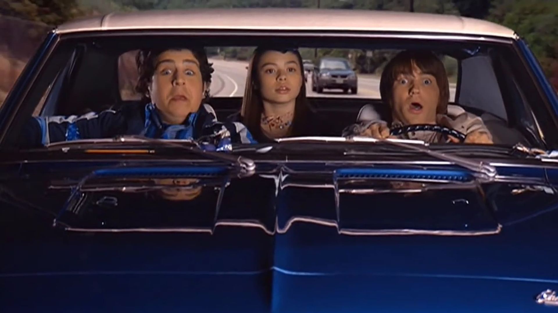 Drake and Josh Go Hollywood background