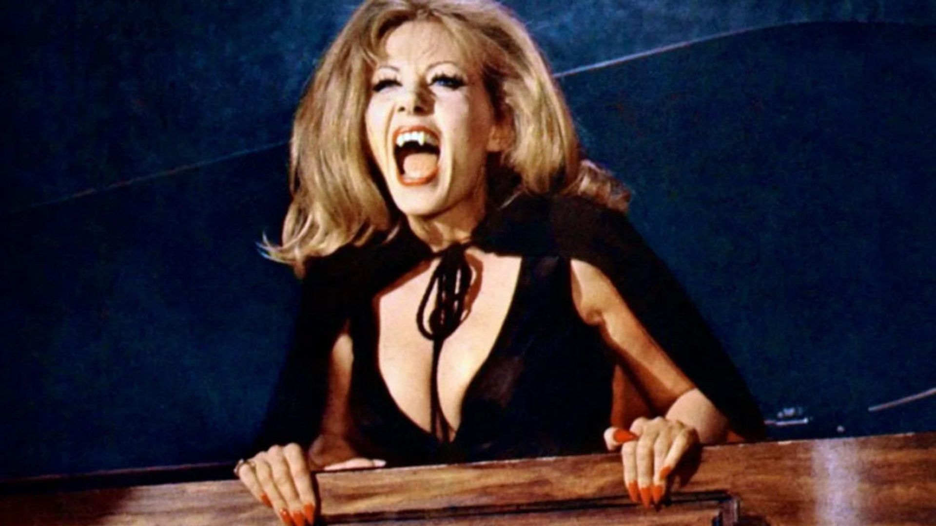 Hammer: The Studio That Dripped Blood! background