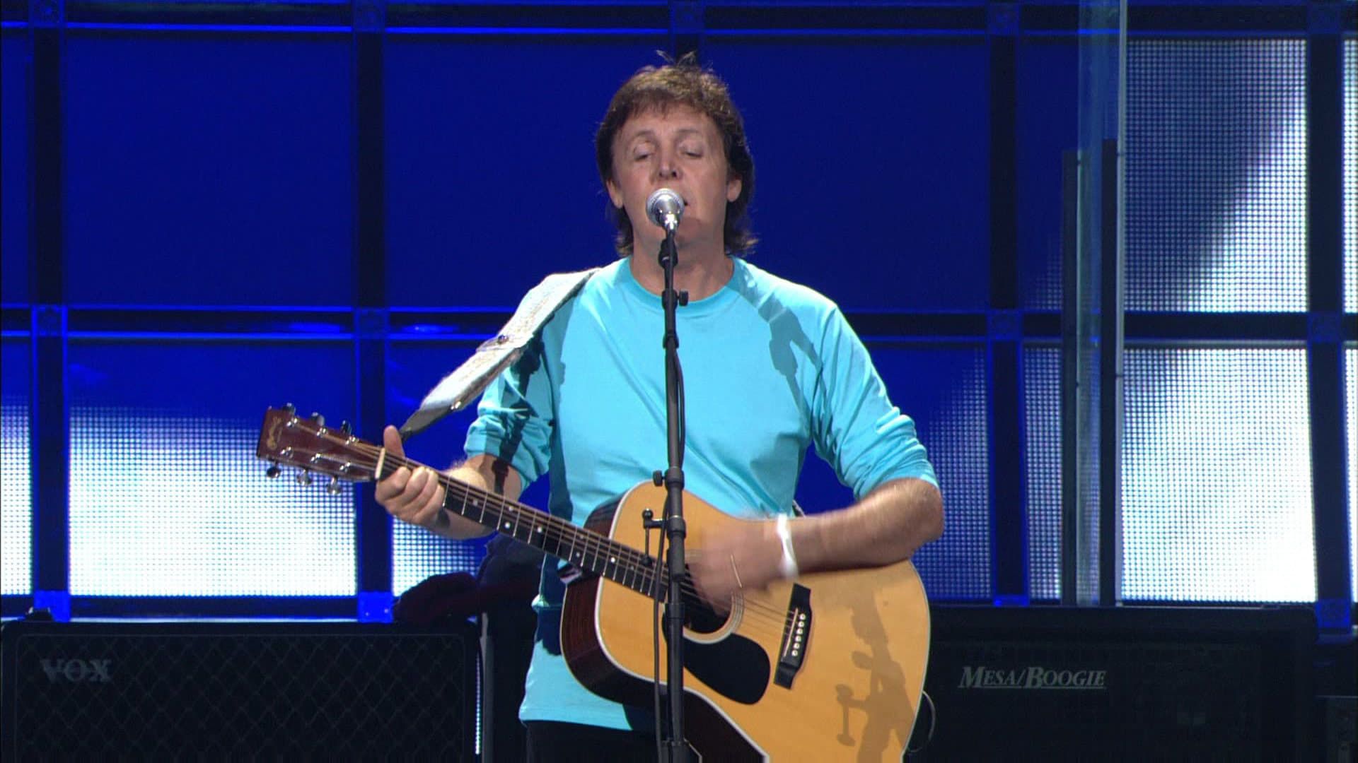 Paul McCartney: The Space Within Us background