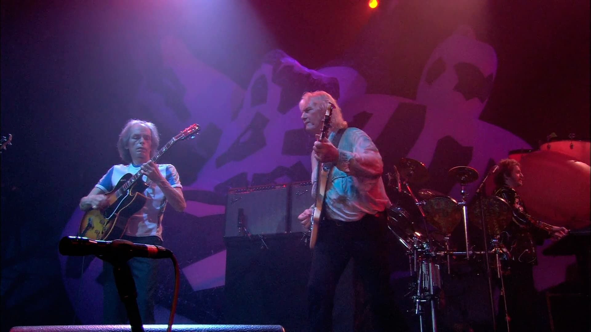 Songs from Tsongas: Yes 35th Anniversary Concert background