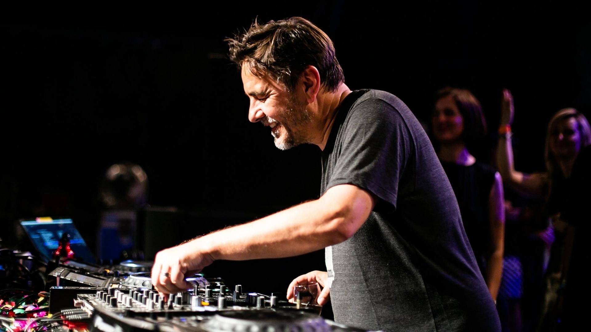 Laurent Garnier: Off the Record background