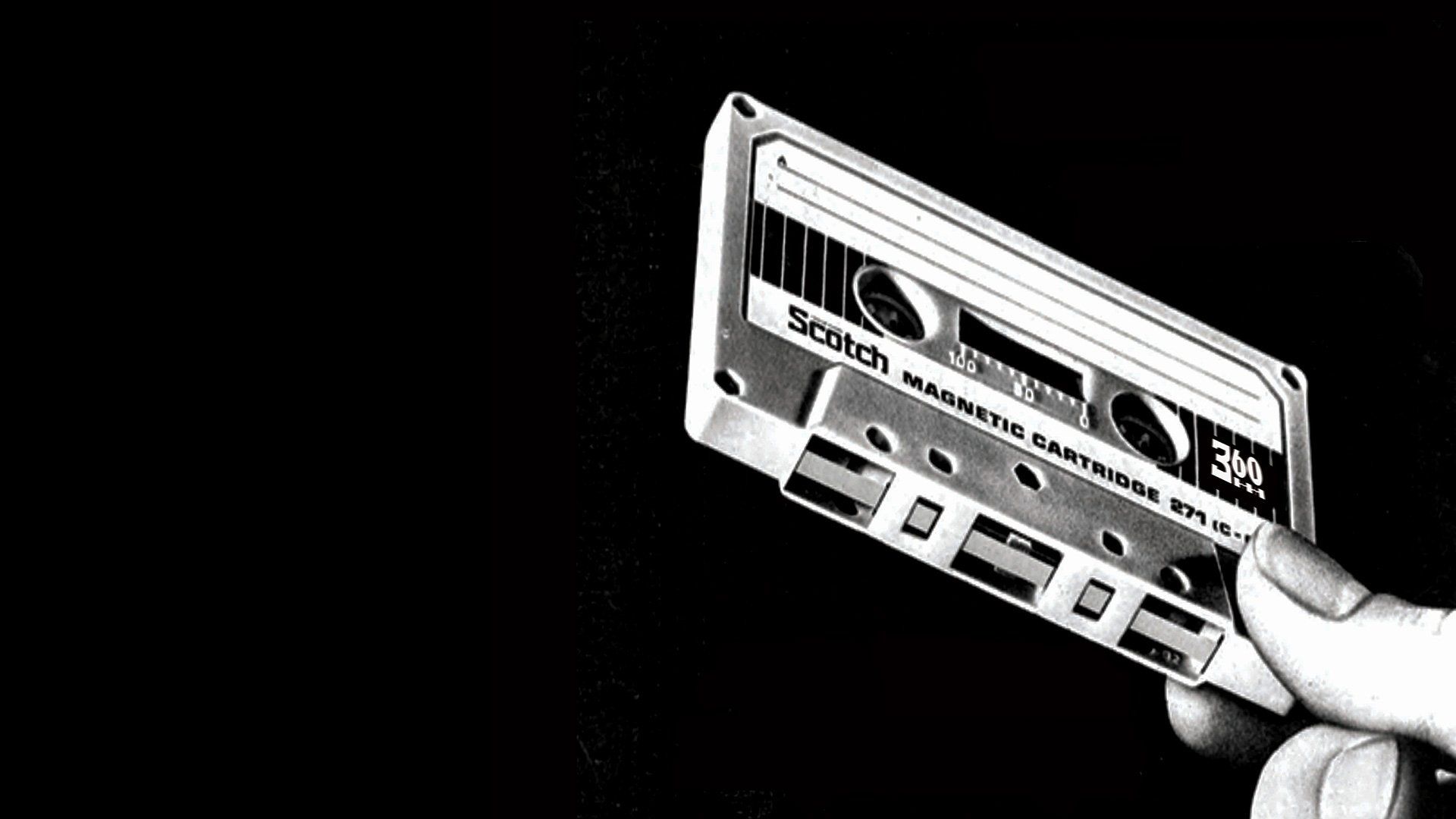Cassettes Go Hi-Fi background