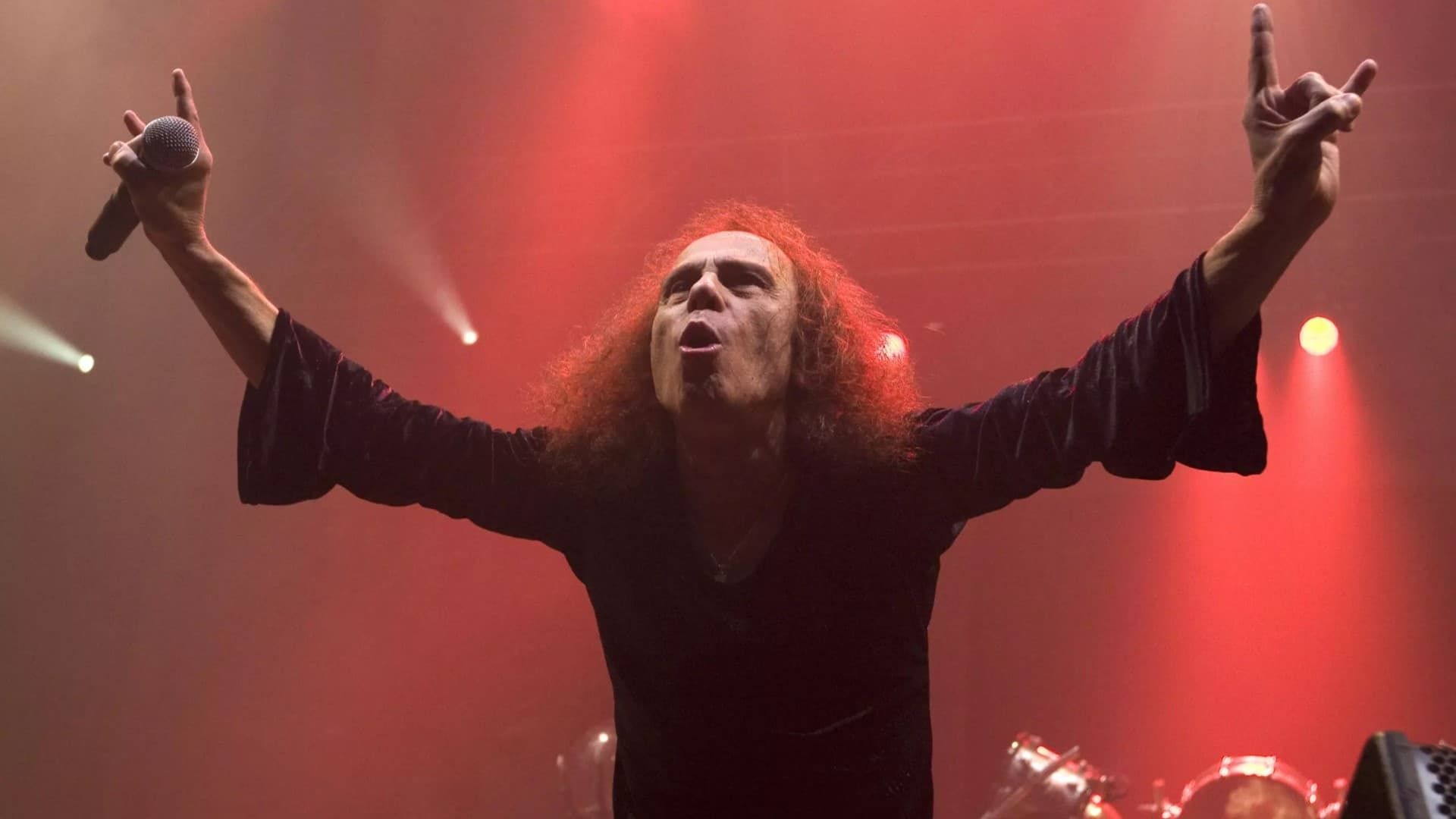 Dio: Dreamers Never Die background