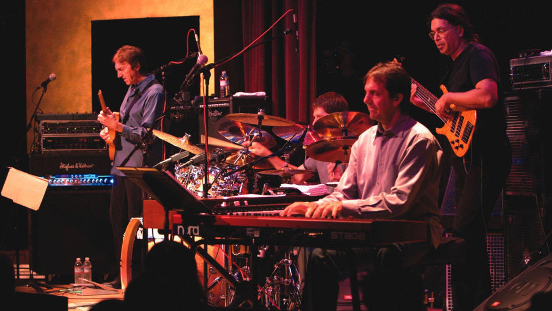 Allan Holdsworth & Alan Pasqua: Live at Yoshi's background