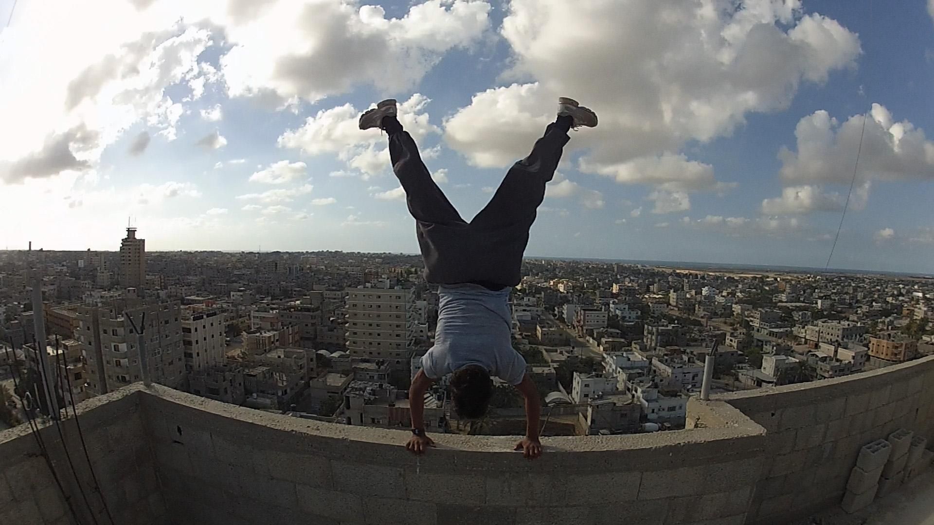 Yalla Parkour background