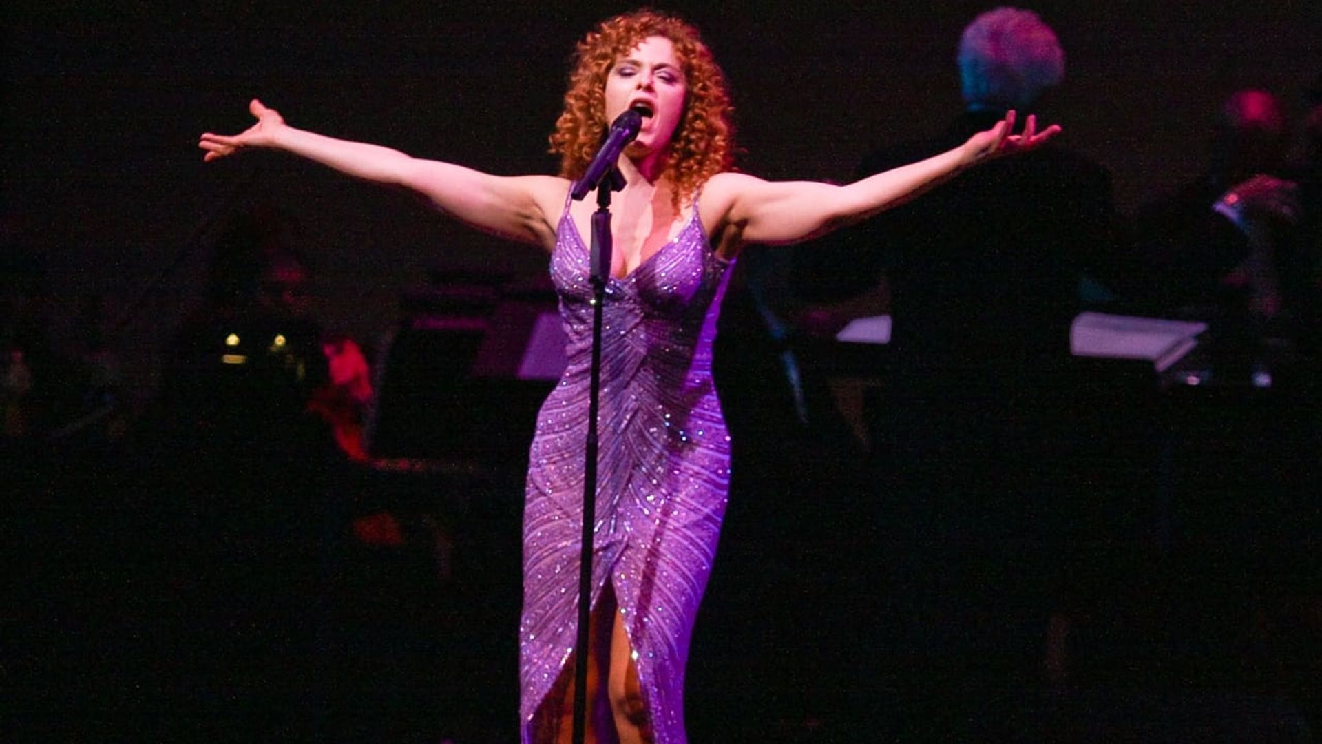 Bernadette Peters: A Special Concert background