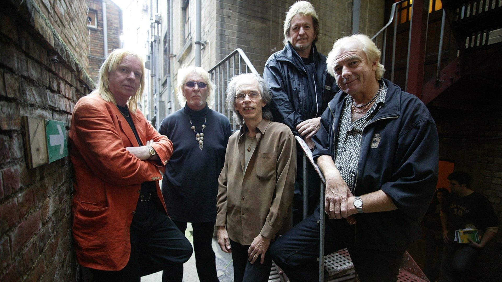 Yessongs: 40 Years On background