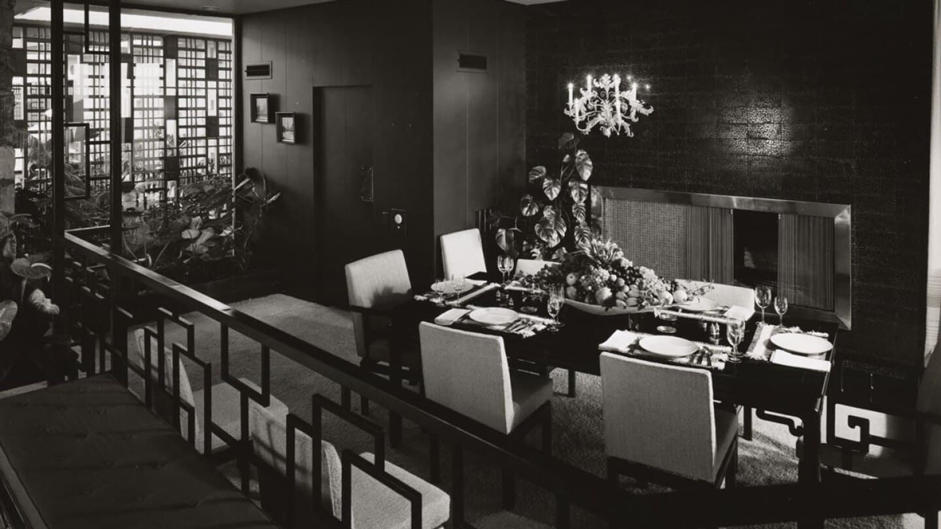 Hollywood's Architect: The Paul R. Williams Story background