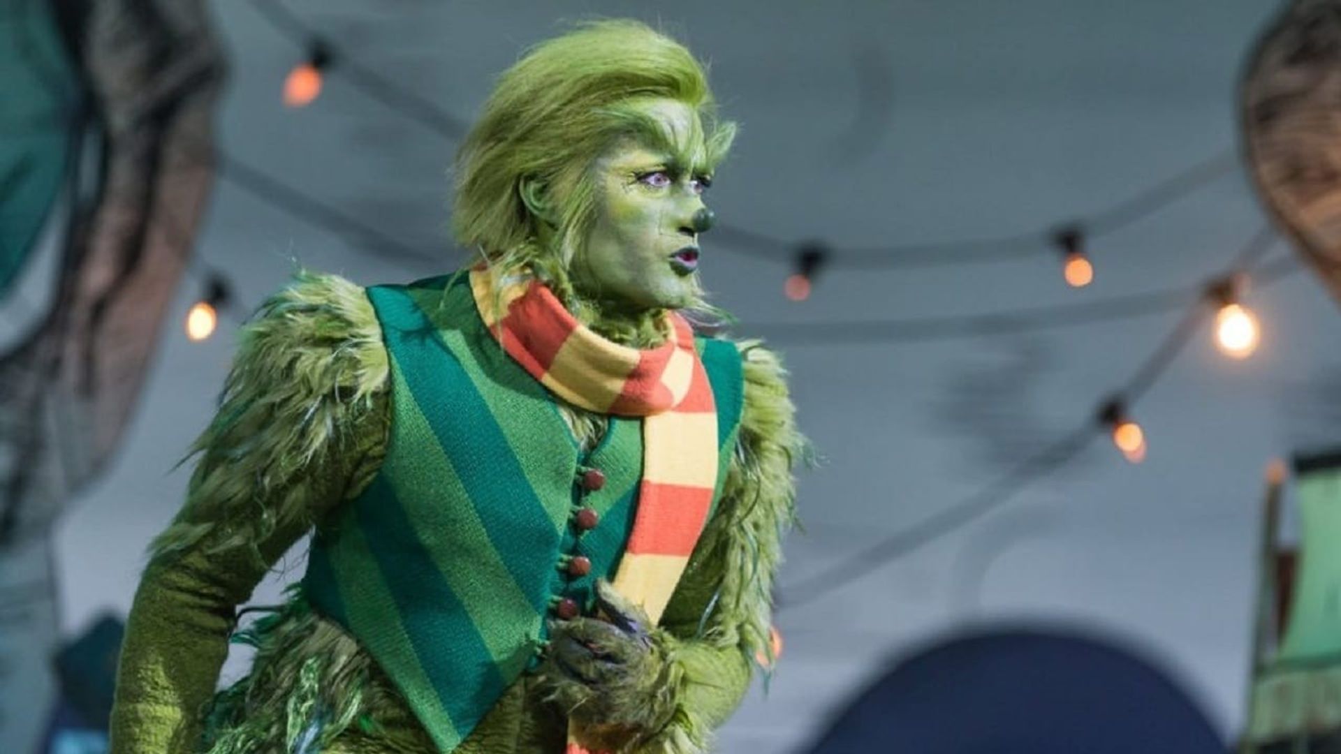 Dr. Seuss' the Grinch Musical background