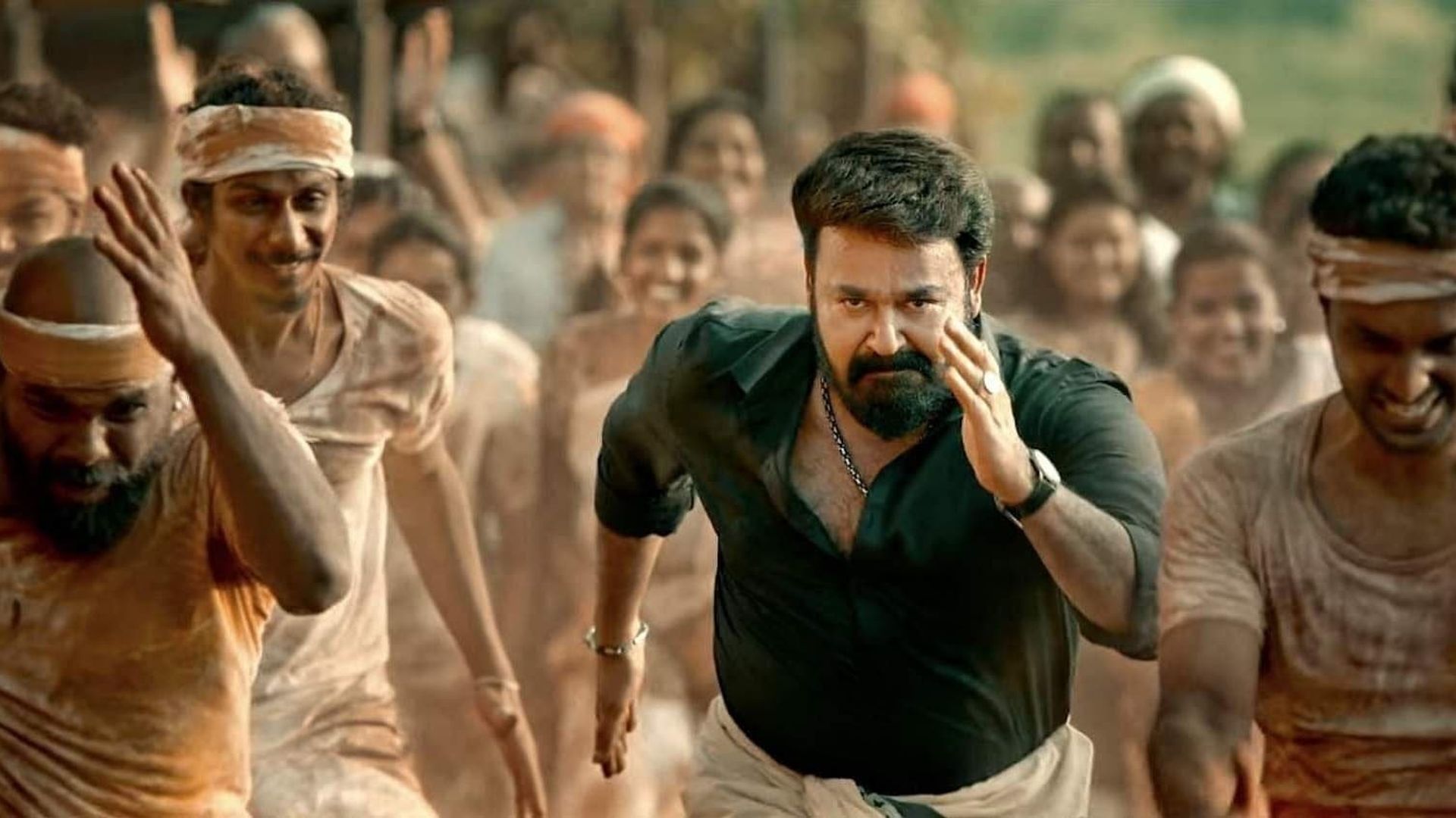 Aaraattu background