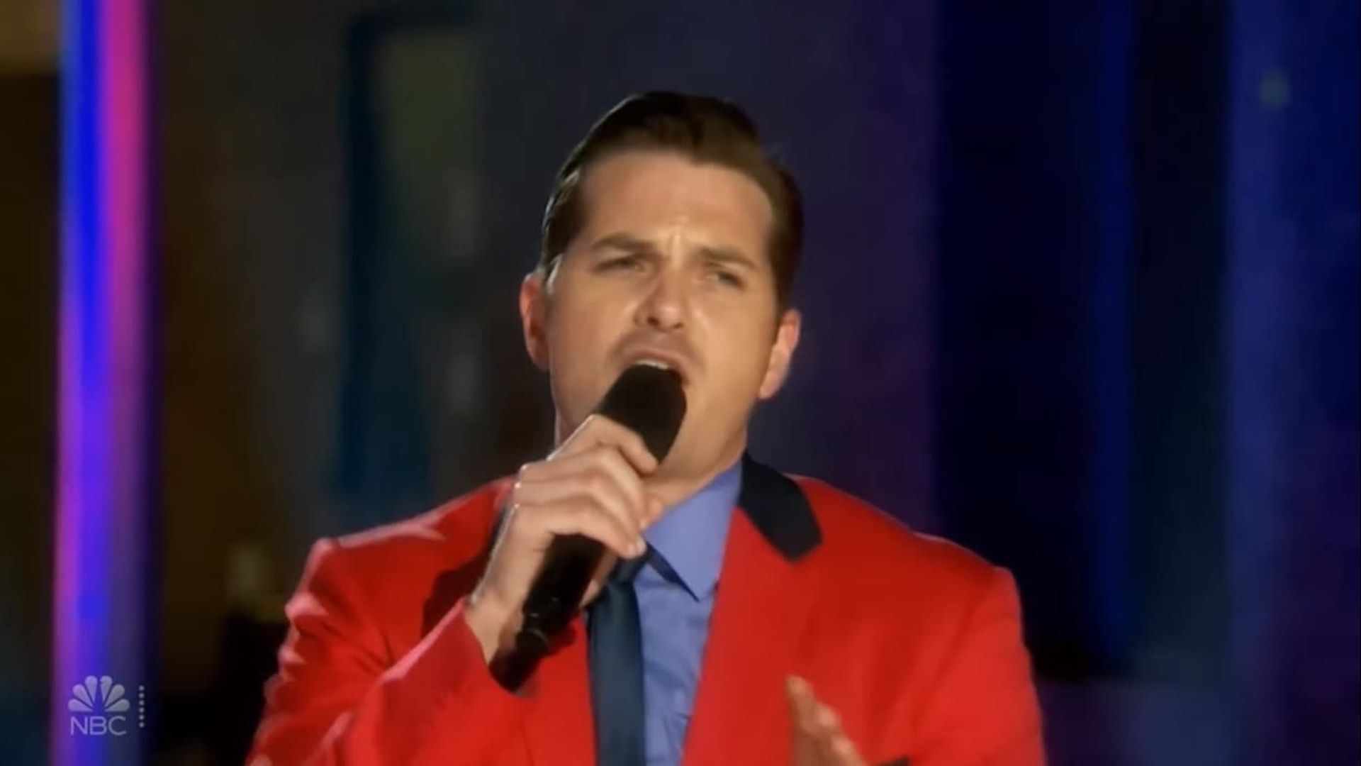 One Night Only: The Best of Broadway background