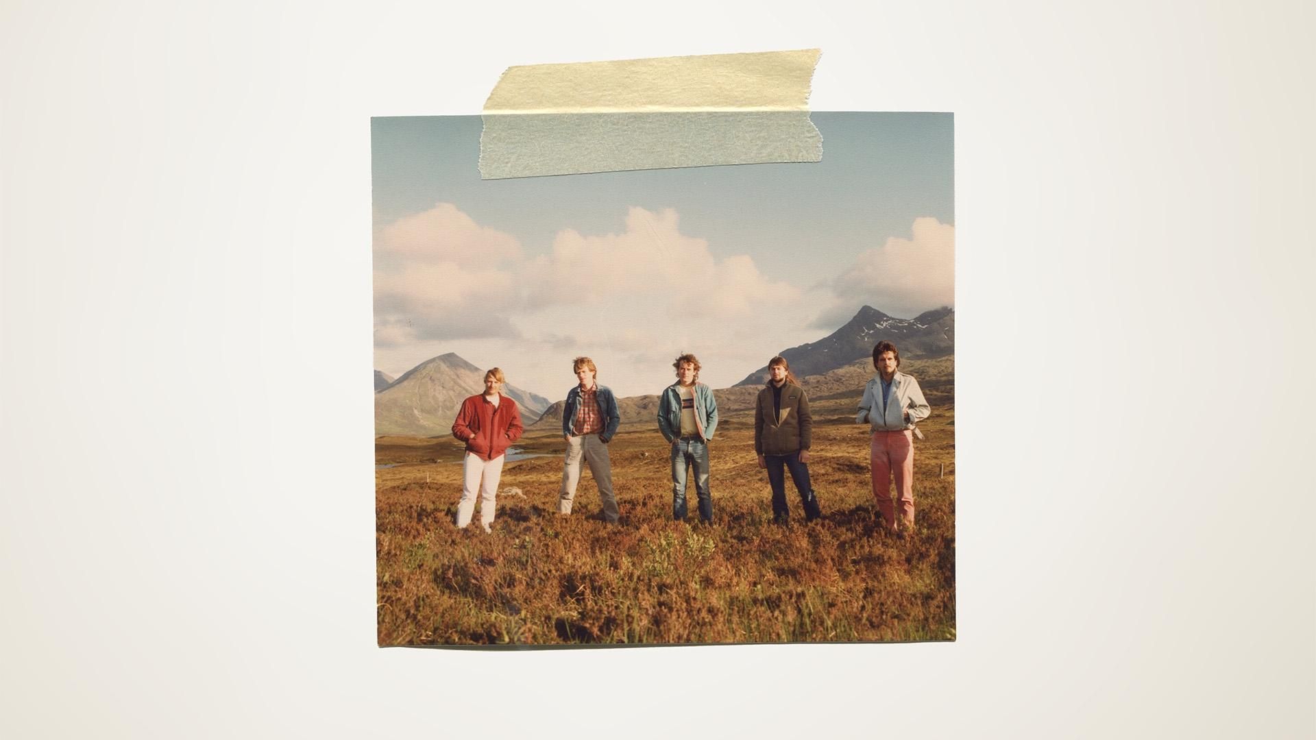 Runrig: There Must Be a Place background