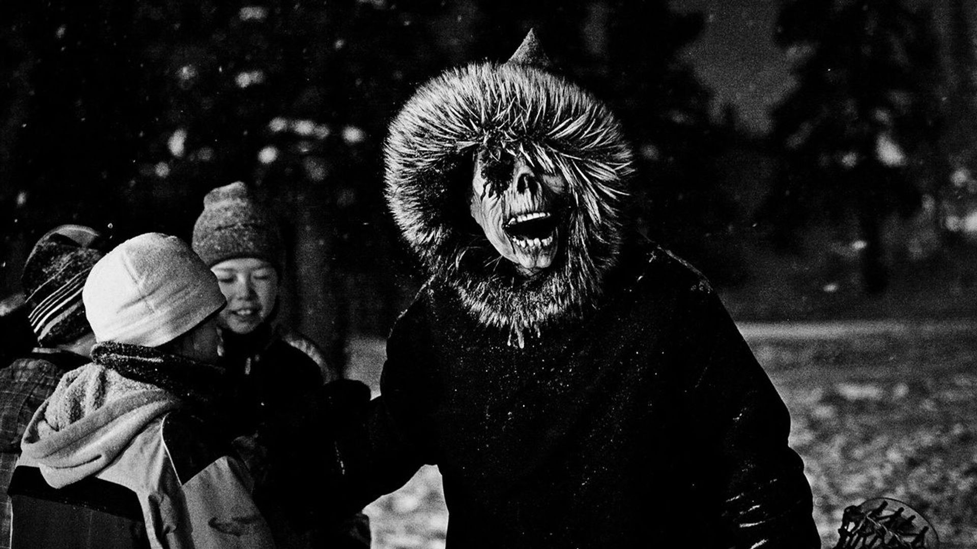 Nalujuk Night background
