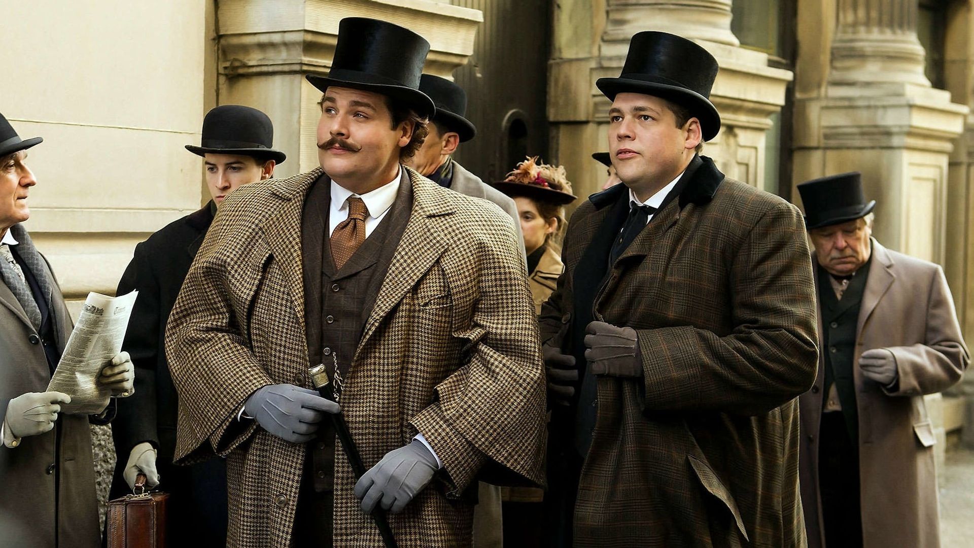 Louis Cyr background
